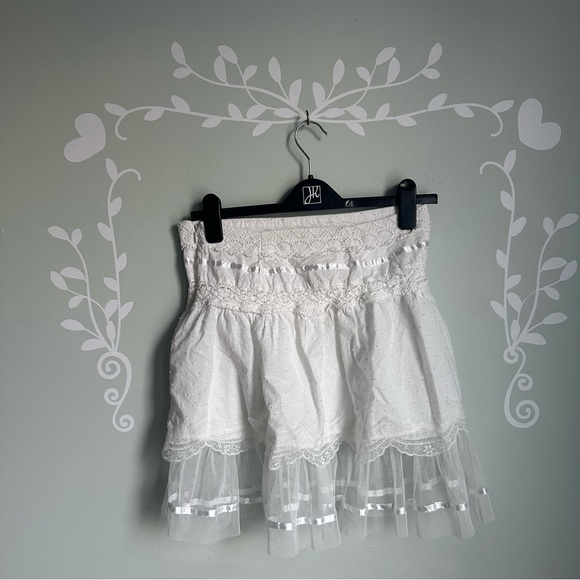 Vintag White A-Line Mini Skirt from Grifflin Paris in size US M - Picture 5 of 6